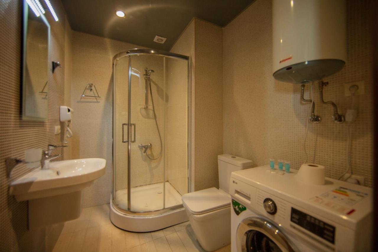 Tower Apartments Batumi Exterior foto