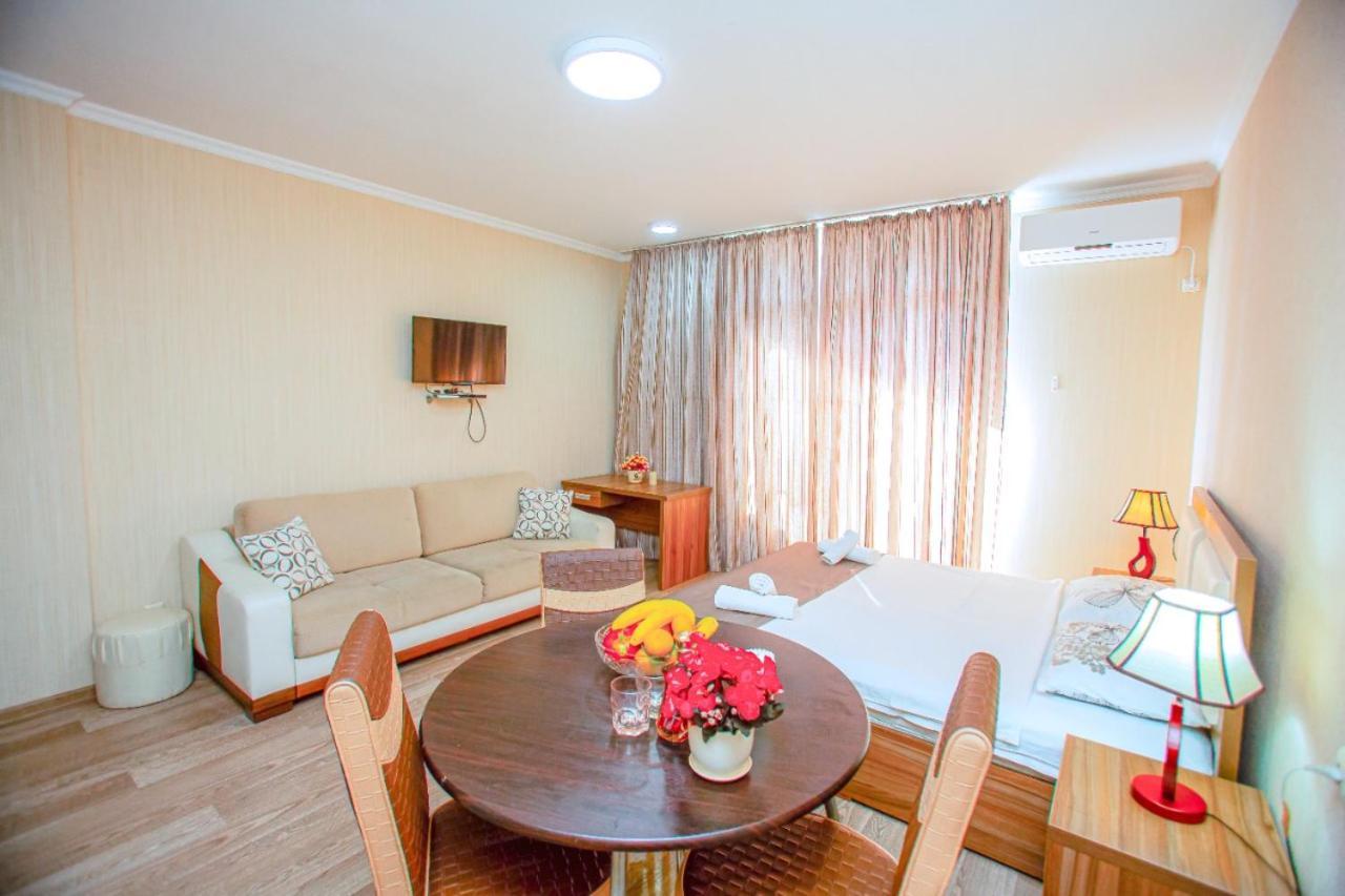 Tower Apartments Batumi Exterior foto