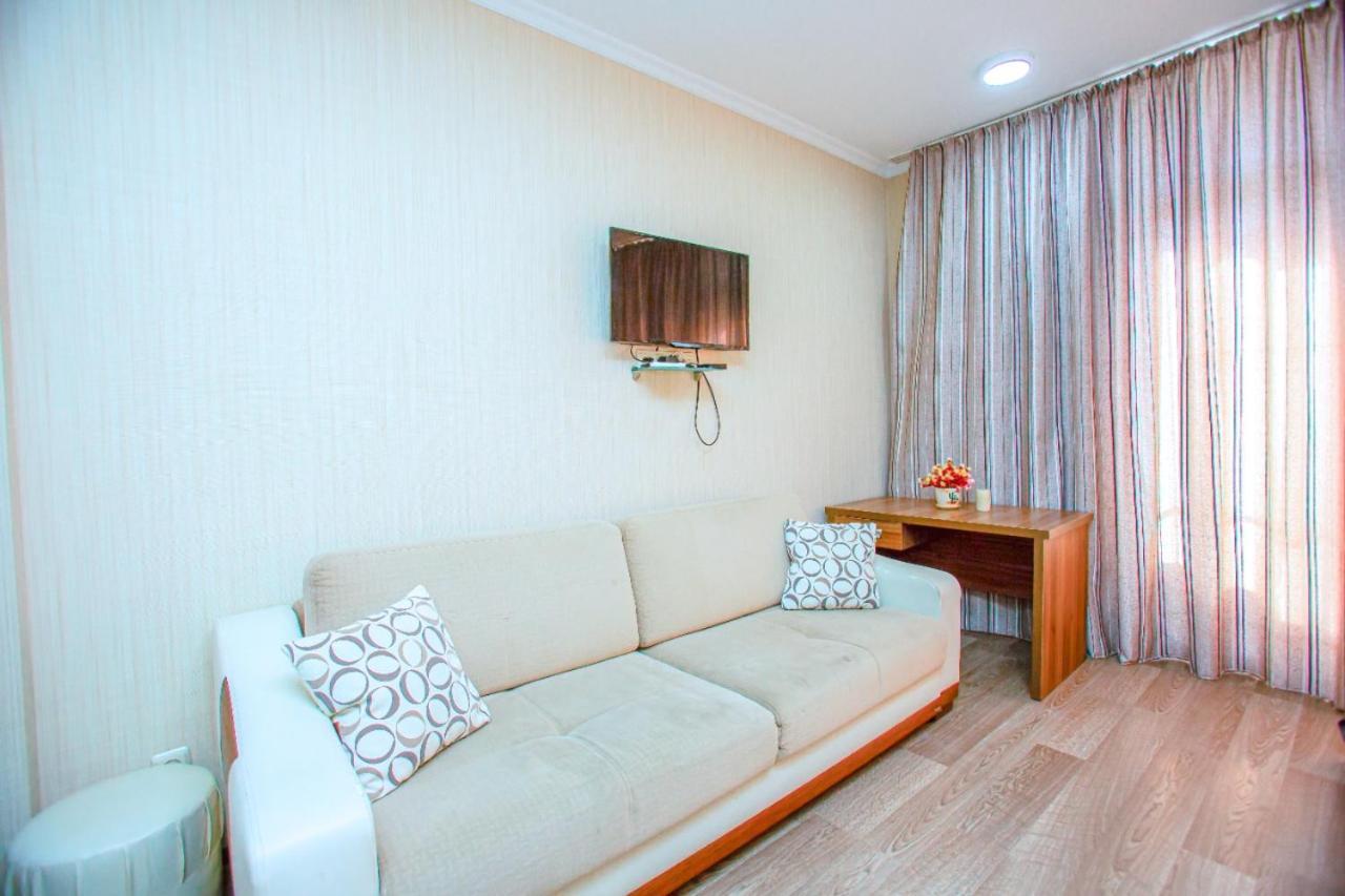 Tower Apartments Batumi Exterior foto